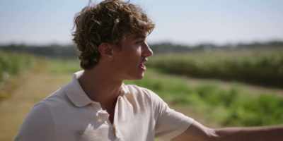 It's 100 degrees outside. And
if you would have just let me - The Summer I Turned Pretty