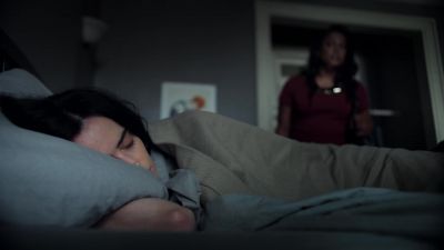 It's 12:29. I'm taking lunch. - Marvel's Jessica Jones