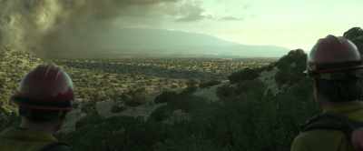 It's 25 to 35 from the north. - Only the Brave