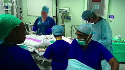 It's 7:30pm. - Surgeons: At the Edge of Life