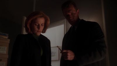 It's a .45. - The X-Files
