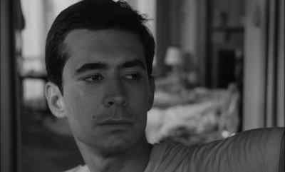 It's a beautiful day, Peter. - On the Beach