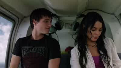 - It's a beautiful sky, huh? - Journey 2: The Mysterious Island