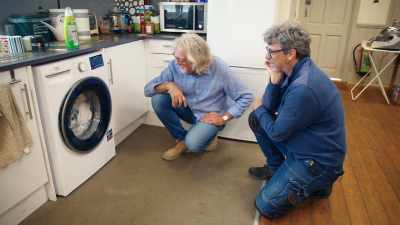 It's a bit thumpy, isn't it?
It is a bit thumpy. - James May and the Dull Men