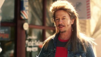 It's a comic book store? - Joe Dirt 2: Beautiful Loser