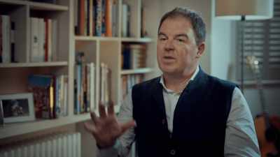 It's a complete caricature
and a falsehood to say, - Williams & Mansell: Red 5