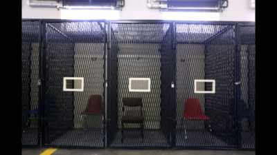 It's a dog kennel-style cage, - The Toolbox Killer