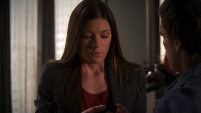It's a double murder. There's blood. - Dexter