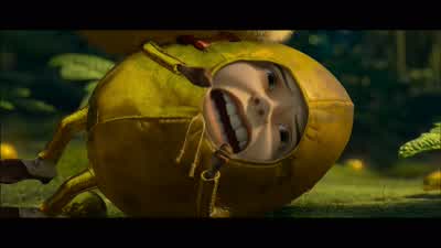 Guys guys it's a gold pooper - Puss in Boots