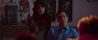 - It's a hallucinogenic. - The Wave