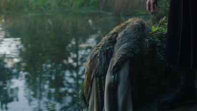 It's a house Cog.
Her throat's been slit. - Into the Badlands