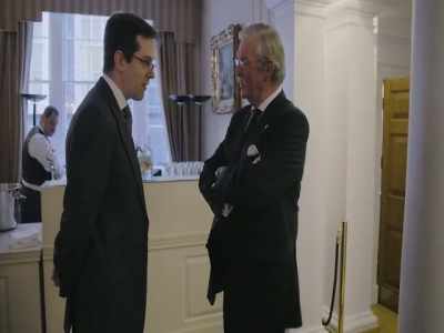 It's a... It's a cross. It's a cross-- - Inside the Freemasons