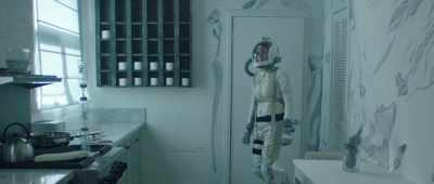 It's a kitchen. - Doors
