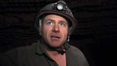 It's a little bit going through.
Don't (BLEEP) the ceiling. - Outback Opal Hunters