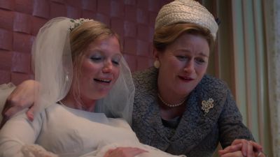 It's a little boy, Noelle. - Call the Midwife