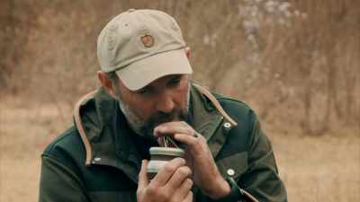 IT'S A LITTLE LIKE TEA
AND MADE FROM THE LEAVES - Expedition Mungo