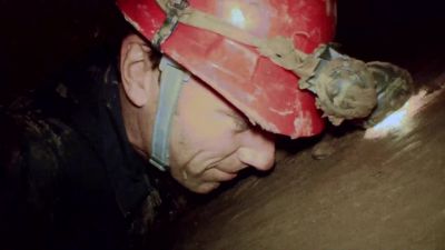 IT'S A LITTLE TIGHT BACK HERE. - Dirty Jobs
