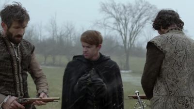         It's a matchlock pistol. - Reign