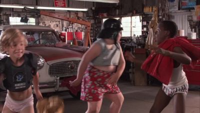 It's a mom - Little Giants
