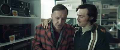- It's a pleasure doing business with you.
- Yeah. Thanks. - How I Fell in Love with a Gangster