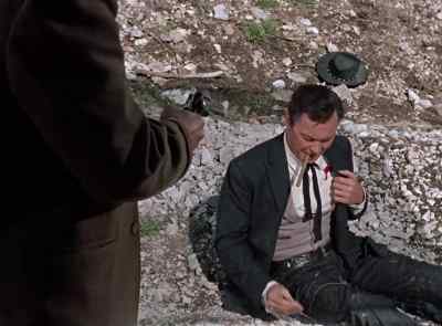 - It's a pretty bad hole.
- Doesn't iook too bad to me. - Seven Ways from Sundown
