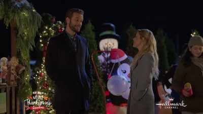 It's a real nail-biter, folks. - The Christmas Contest