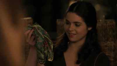 It's a scarf. - Switched at Birth