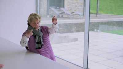 It's a shape like this so there's
a great, - Extraordinary Escapes with Sandi Toksvig