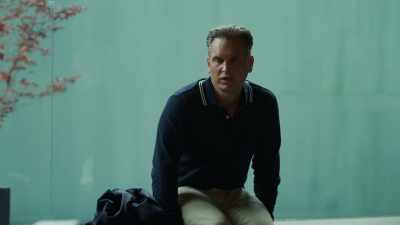 -: It's a shock value and it's what you know, - Inside the Mind of a Con Artist