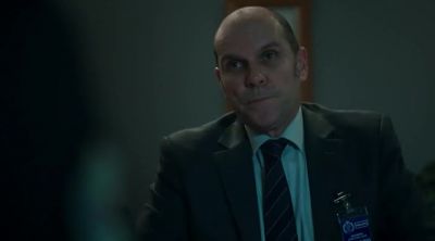 It's a simple question, Miss Bennett. - Wentworth