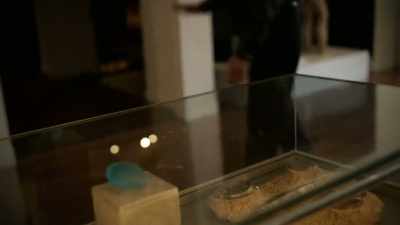 It's a tantalizing target
with just enough security - History's Greatest Heists with Pierce Brosnan