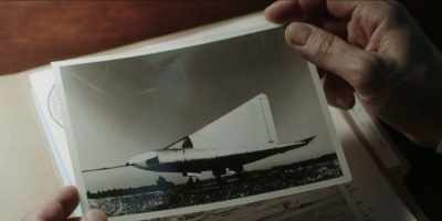 It's a top-secret
military craft - Project Blue Book