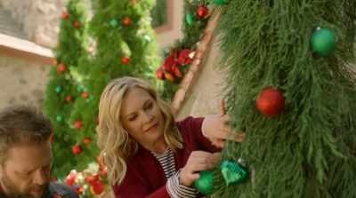 - ♪ It's a wonder ♪ - Dear Christmas