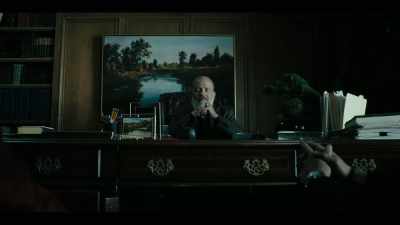 It's a wonderful garden you have outside, - Justified: City Primeval