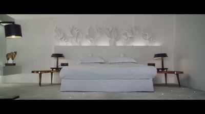 It's about $5,000 a night, this room.
It's absolutely gorgeous. - The Tinder Swindler
