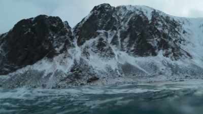 It's absolutely freezing. - Limitless with Chris Hemsworth