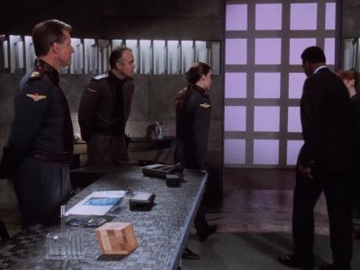 It's absolutely seamless. Amazing. - Babylon 5