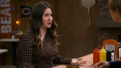 It's advertising 101.
Bait and switch. Right? - The Conners