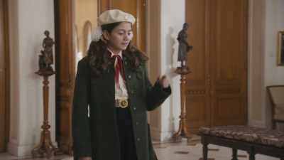 It's all your fault
for informing on Papa. - Comrade Detective