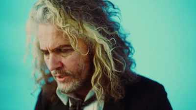 It's all just so
nerve-wracking, so you just go. - The Flaming Lips Space Bubble Film
