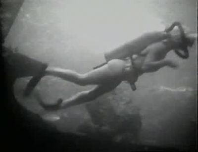 It's all right honey It's all right - Attack of the Crab Monsters
