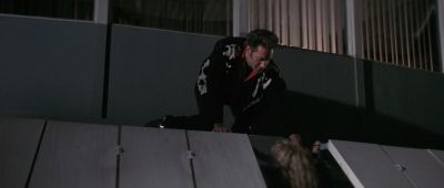 It's all right If you fall I'll make it - The Adventures of Ford Fairlane