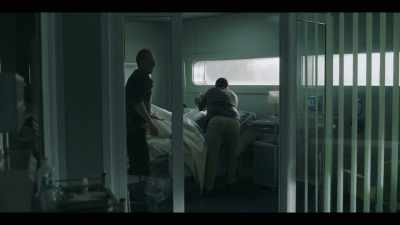 -It's all right.
-What's happening to her? - The Head