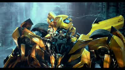It's all wrong, bee. - Transformers: The Last Knight