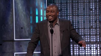 It's amazing to have Kevin Hart and Shaq here - Comedy Central Roast of Justin Bieber