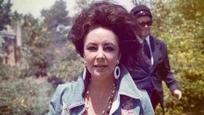It's amazing, isn't it?
It's terrifying. - Elizabeth Taylor: The Lost Tapes
