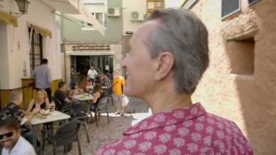 It's an absorbing story - Write Around the World with Richard E Grant