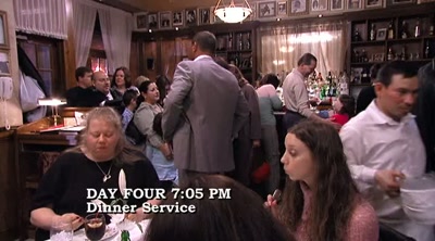 IT'S AN HOUR
INTO DINNER SERVICE, - Kitchen Nightmares