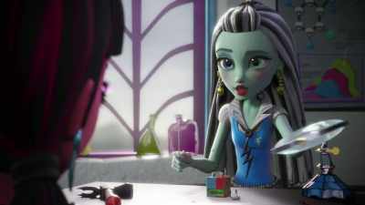 It's an ultra-high-density
direct current capacitator - Monster High: Electrified