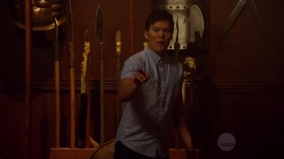 It's arming itself. - The Librarians